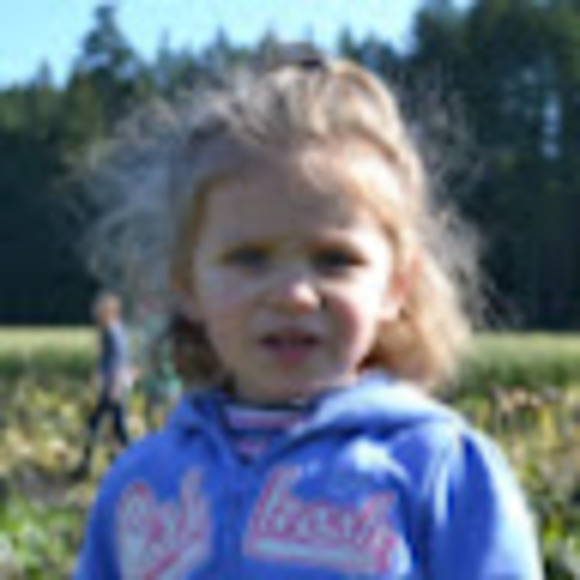 Meet your Posher, Sara - Picture 1 of 1